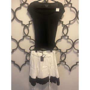 Club Monaco White Rialto Skirt with Black Trim Kara Crew Shirt Size 6